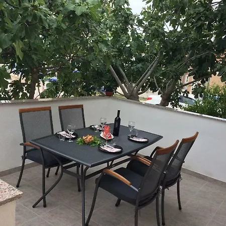 Bdm Apartment *